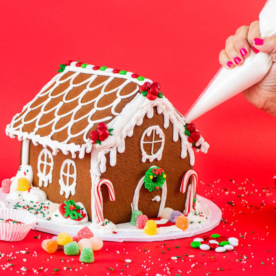 DIY Gingerbread Christmas House Decoration Kit