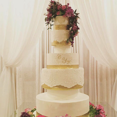 The perfect wedding cake and more..
