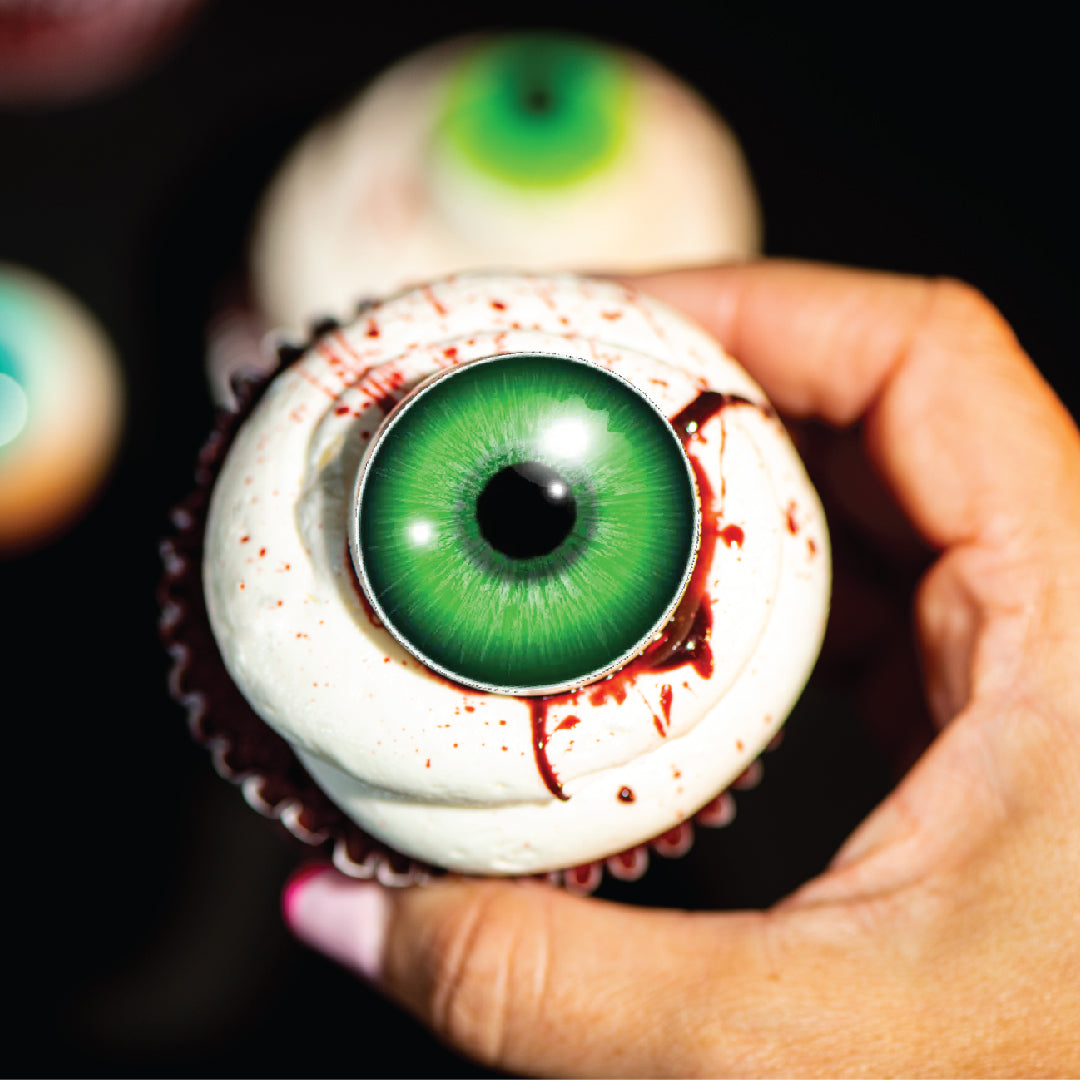 Bloody Eyeball Horror Cupcakes