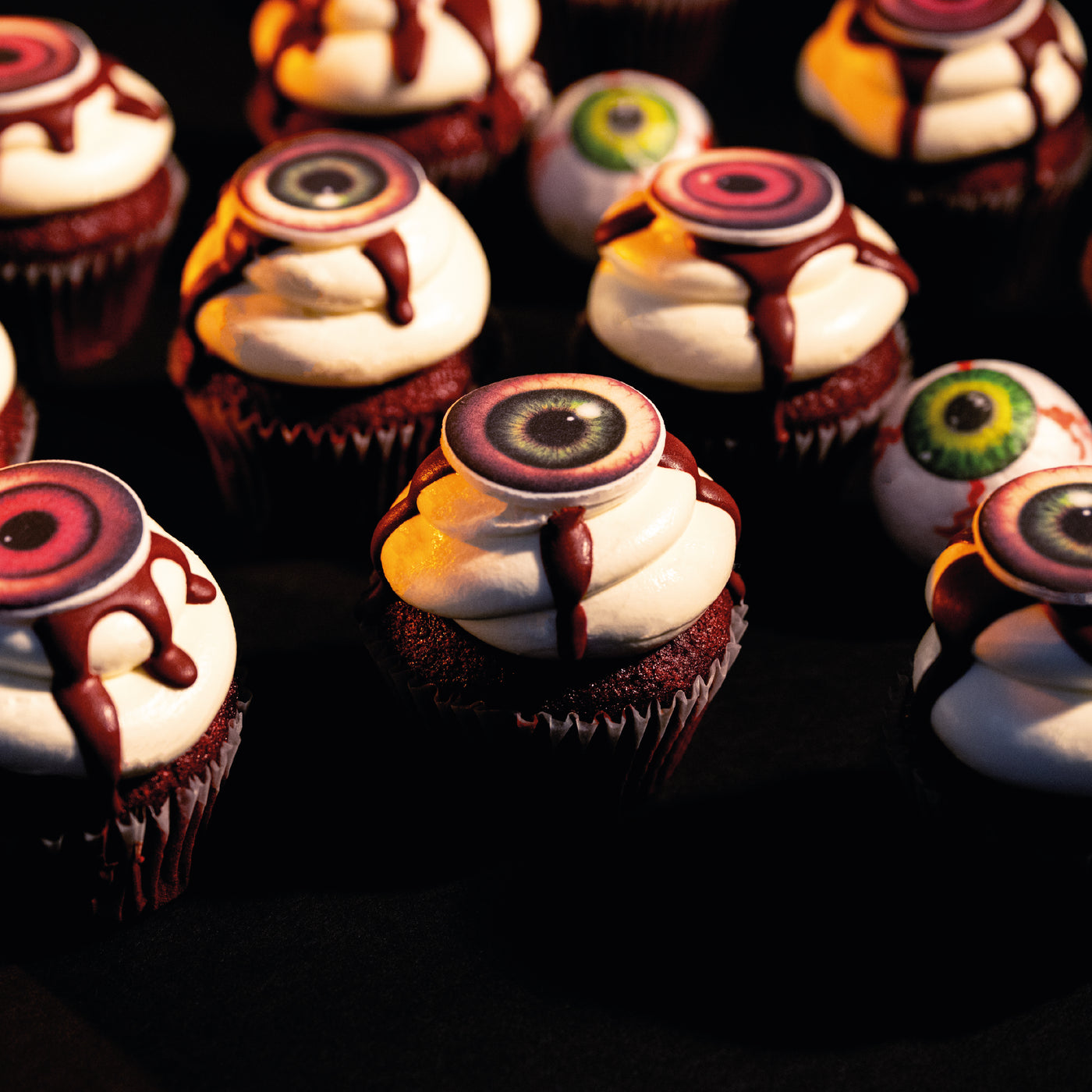 Bloody Eyeball Horror Cupcakes