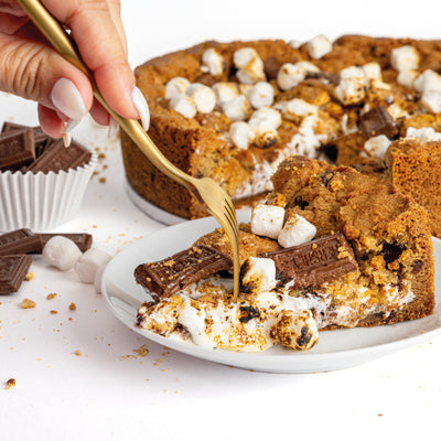 S'more Cookie Cake