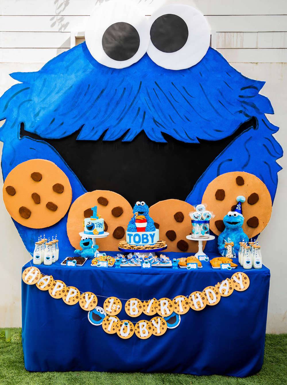 Cookie Monster Birthday Dessert Table - Sweet E's Bake Shop
