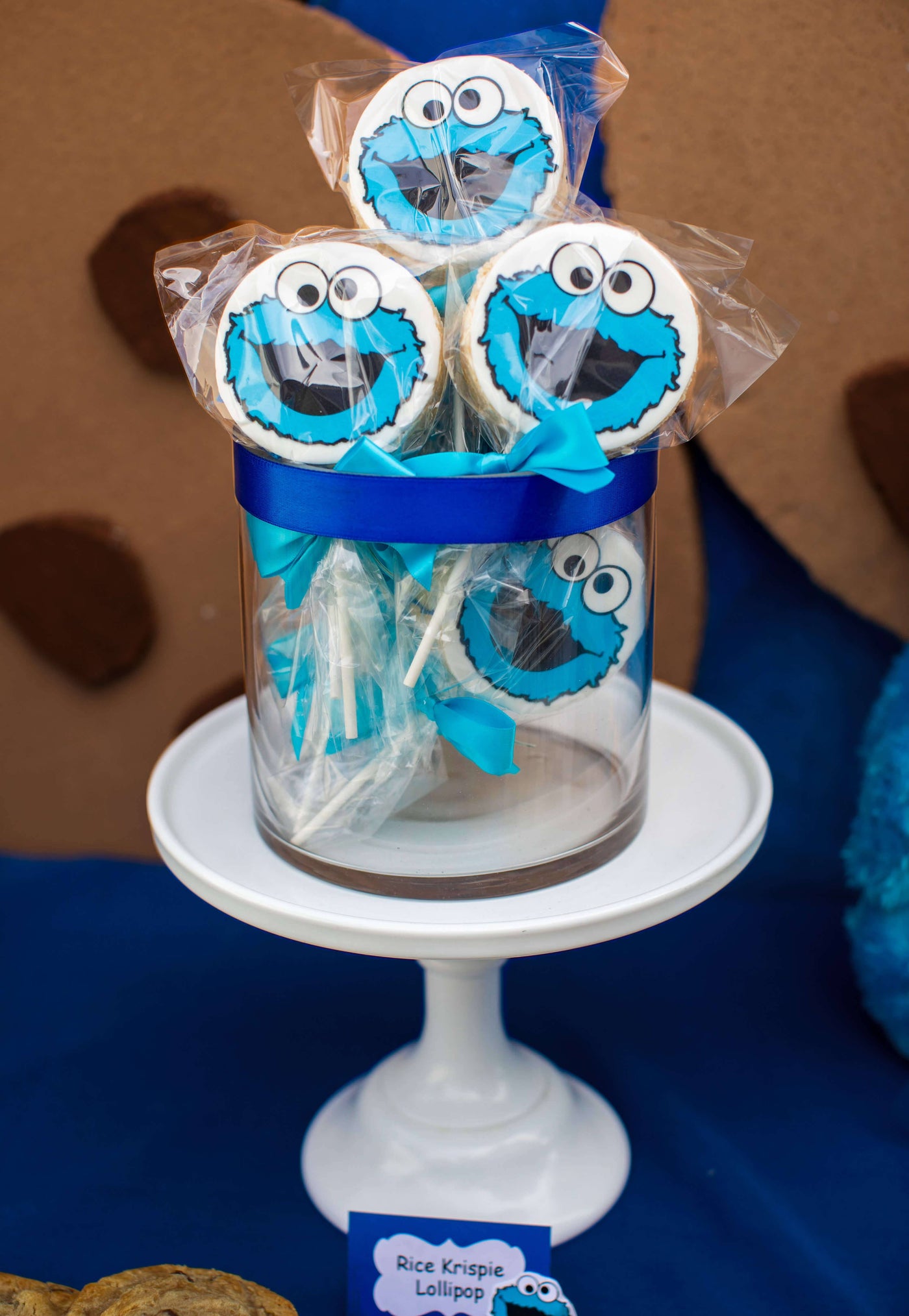 Cookie Monster Rice Krispie Lollipops - Sweet E's Bake Shop