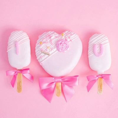 I ❤️ U Cakesicle Gift Box - Sweet E's Bake Shop