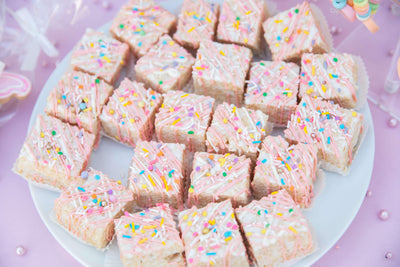 Pastel Rice Krispies - Sweet E's Bake Shop