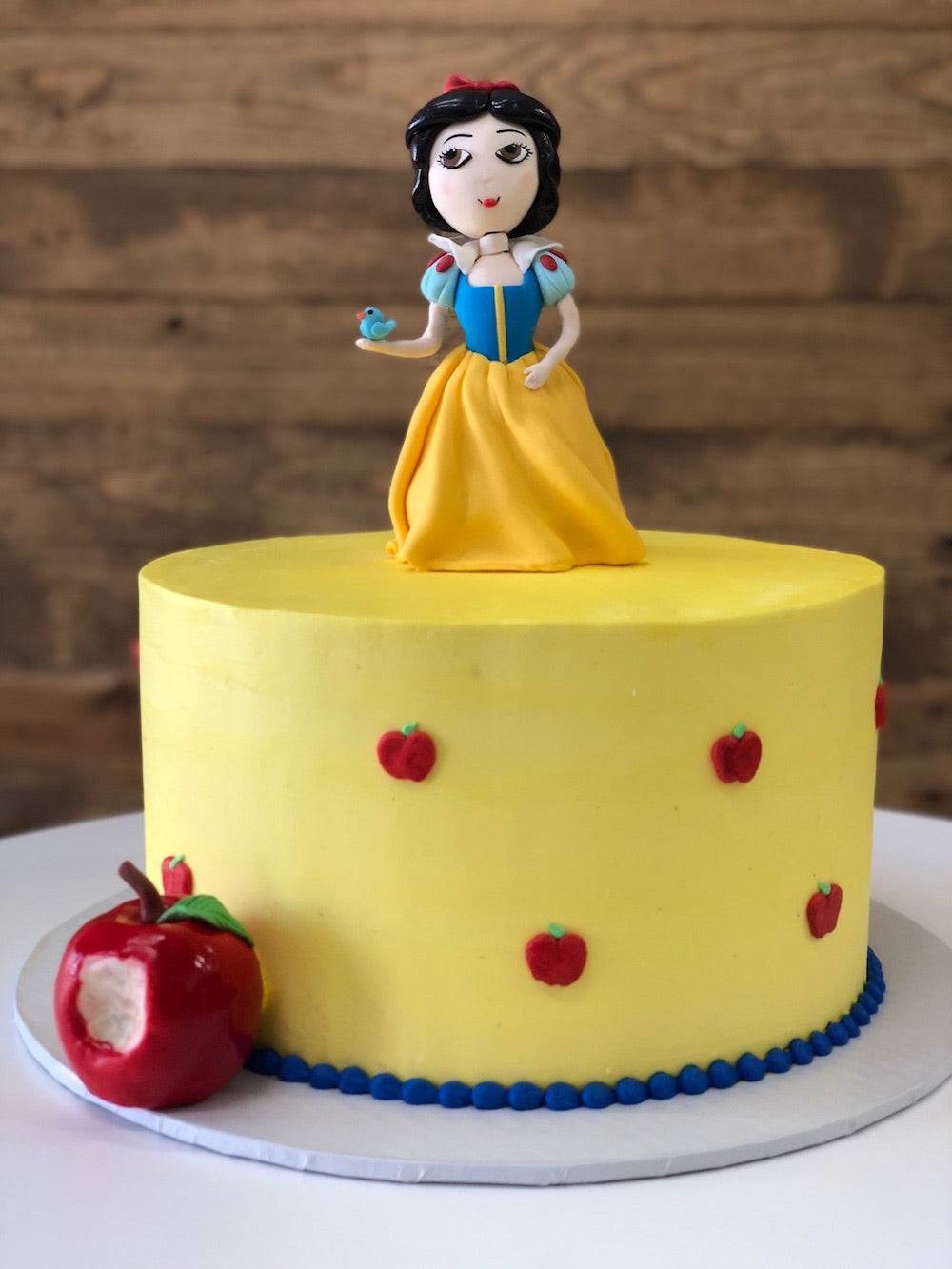 Snow White Cake - Sweet E's Bake Shop