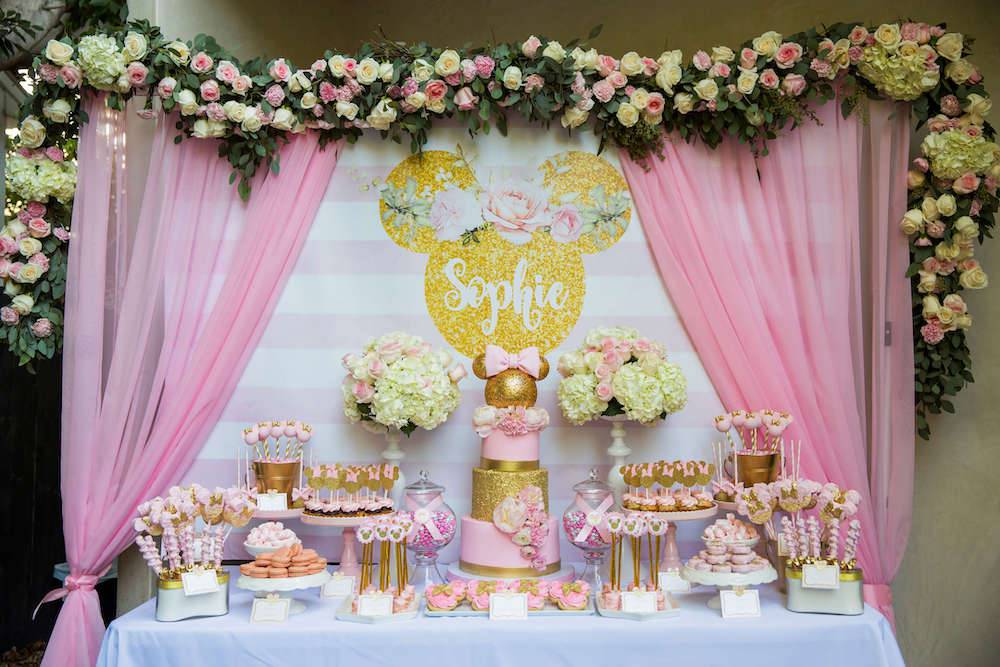 Sophie's Gold Minnie Mouse 2nd Birthday - Sweet E's Bake Shop