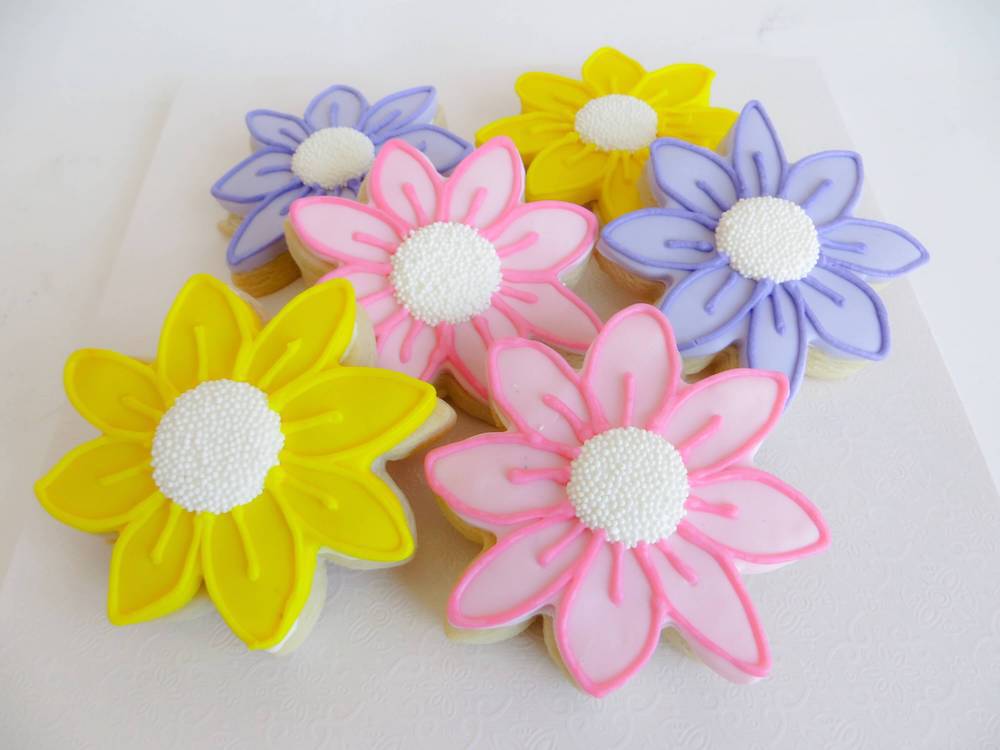 Spring Flower Cookies - Sweet E's Bake Shop