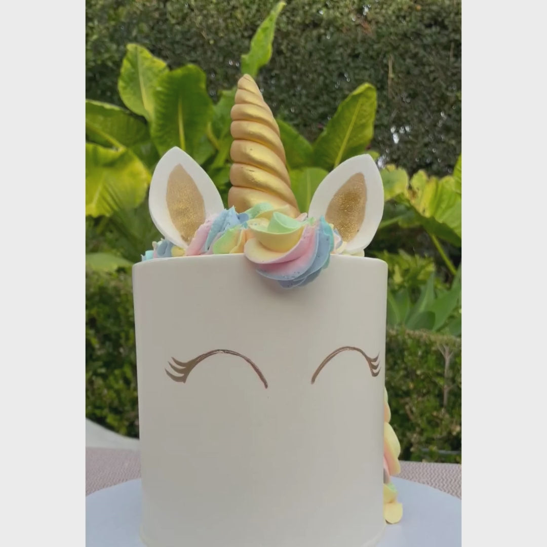 Magical Unicorn Cake